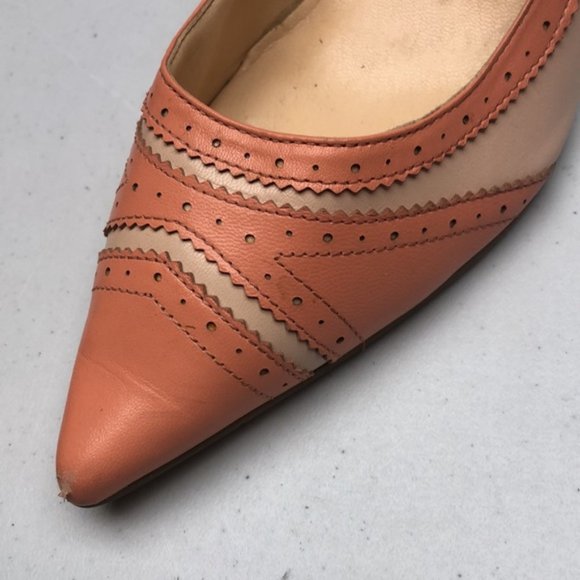 LEATHER IVANKA TRUMP TWO-TONE HEELS SZ 8M ⭐ - Picture 9 of 11